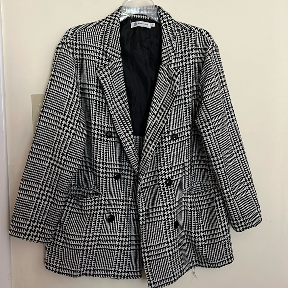 Pink diamond women blazer